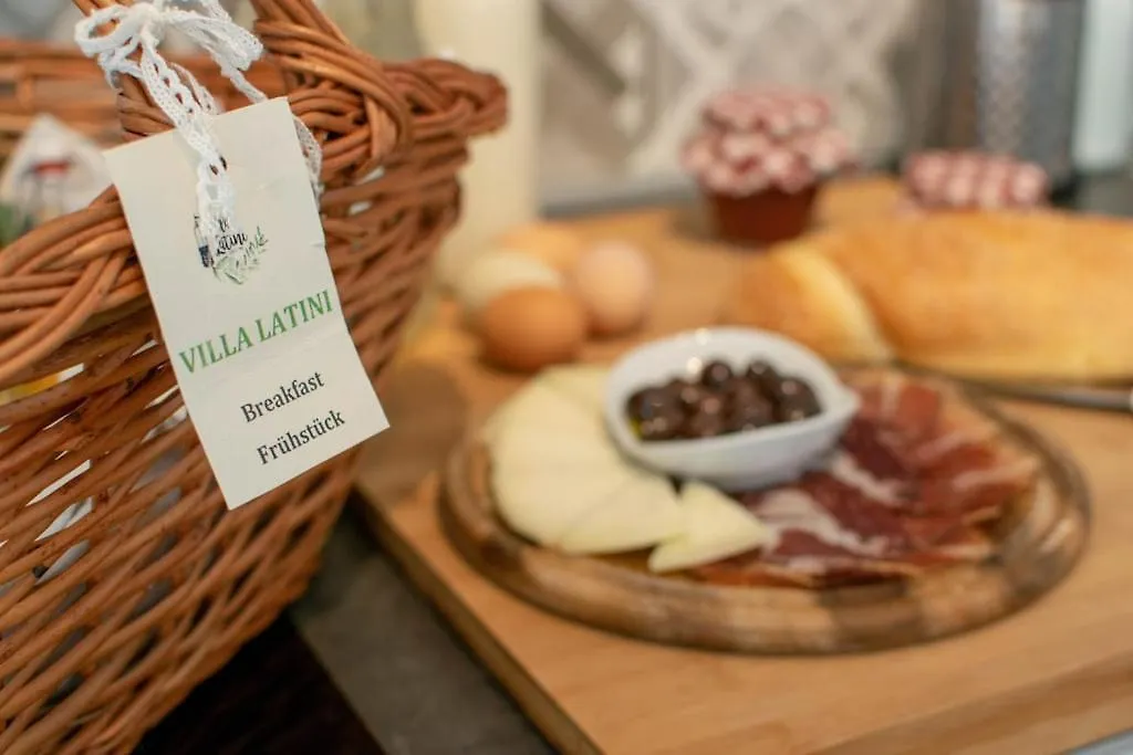 Svetvinčenat Villa Latini - Ideal For A Family Vacation. Heated Pool. Local Breakfast Optional Available